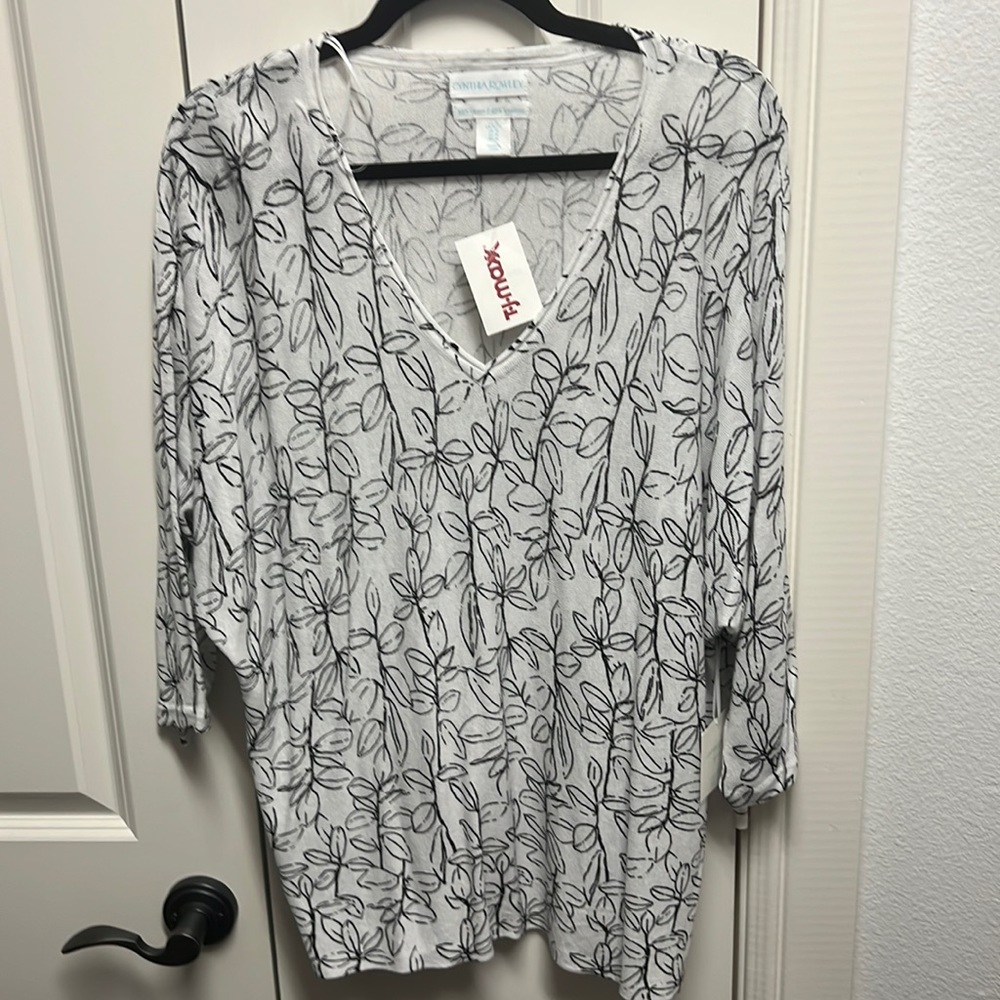 Women’s Blouse